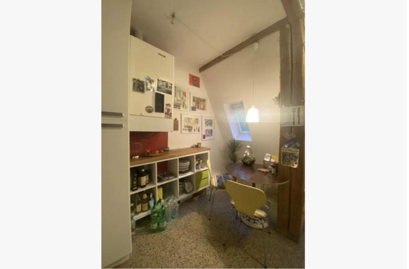 Altbauwohnung Stuttgart Ost Номер фото